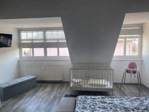 Unclassified image, 5 of 10, button - (15) 3-room apartment - Apartment house Strandburg (Kühlungsborn)