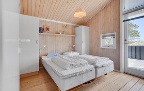 3 Schlafzimmer, Reisekinderbett, kostenloses WLAN