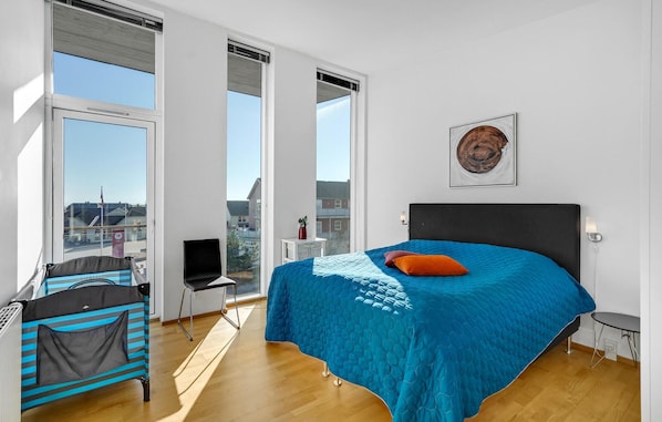 3 عدّة غرف نوم وسرير سفر وواي فاي مجانًا