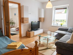 Unclassified image, 3 of 28, button