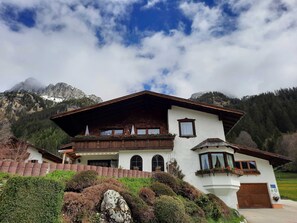 Unclassified image, 5 of 28, button - Vacation apartment II - House Wolfgang Stecher (Nesselwängle)