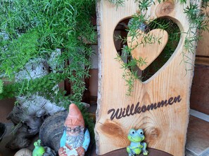 Unclassified image, 2 of 28, button - Vacation apartment II - House Wolfgang Stecher (Nesselwängle)