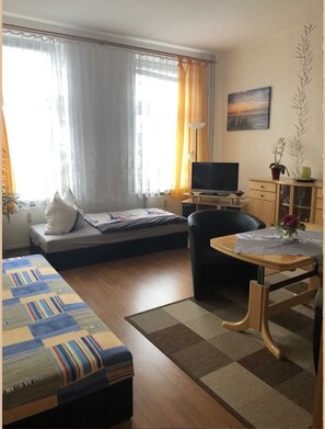 Unclassified image, 3 of 15, button