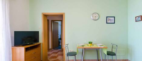 تناول الطعام