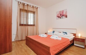 3 Schlafzimmer, kostenloses WLAN, Bettwäsche