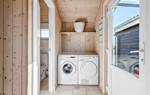 Interior - Cozy home in Tarm with WiFi (Tarm)