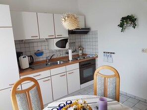 Køleskab, mikrobølgeovn, ovn, opvaskemaskine