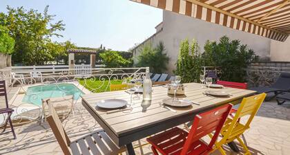 Tolles Haus in Tulette mit WLAN