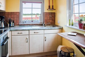 Kühlschrank, Ofen, Geschirrspüler