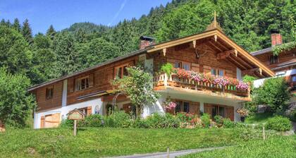 Romantikwohnung Wildbad Kreuth *** - Ferienwohnungen Kimpfbeck, Kreuth-Schärfen