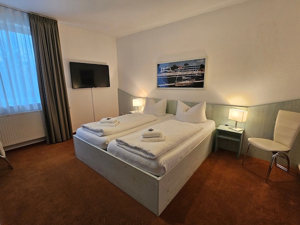 1 quarto, berço de viagem, Wi-Fi, roupa de cama