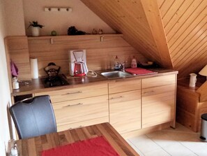 Fridge, highchair