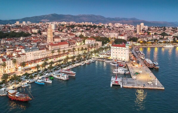 Marina - Gorgeous apartment in Podstrana (Podstrana)