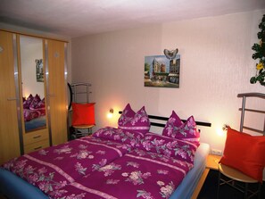 1 Schlafzimmer, WLAN, Bettwäsche