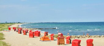 Sea Breeze Apartment