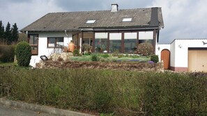 Imagen sin descripción, 2 de 16, botón