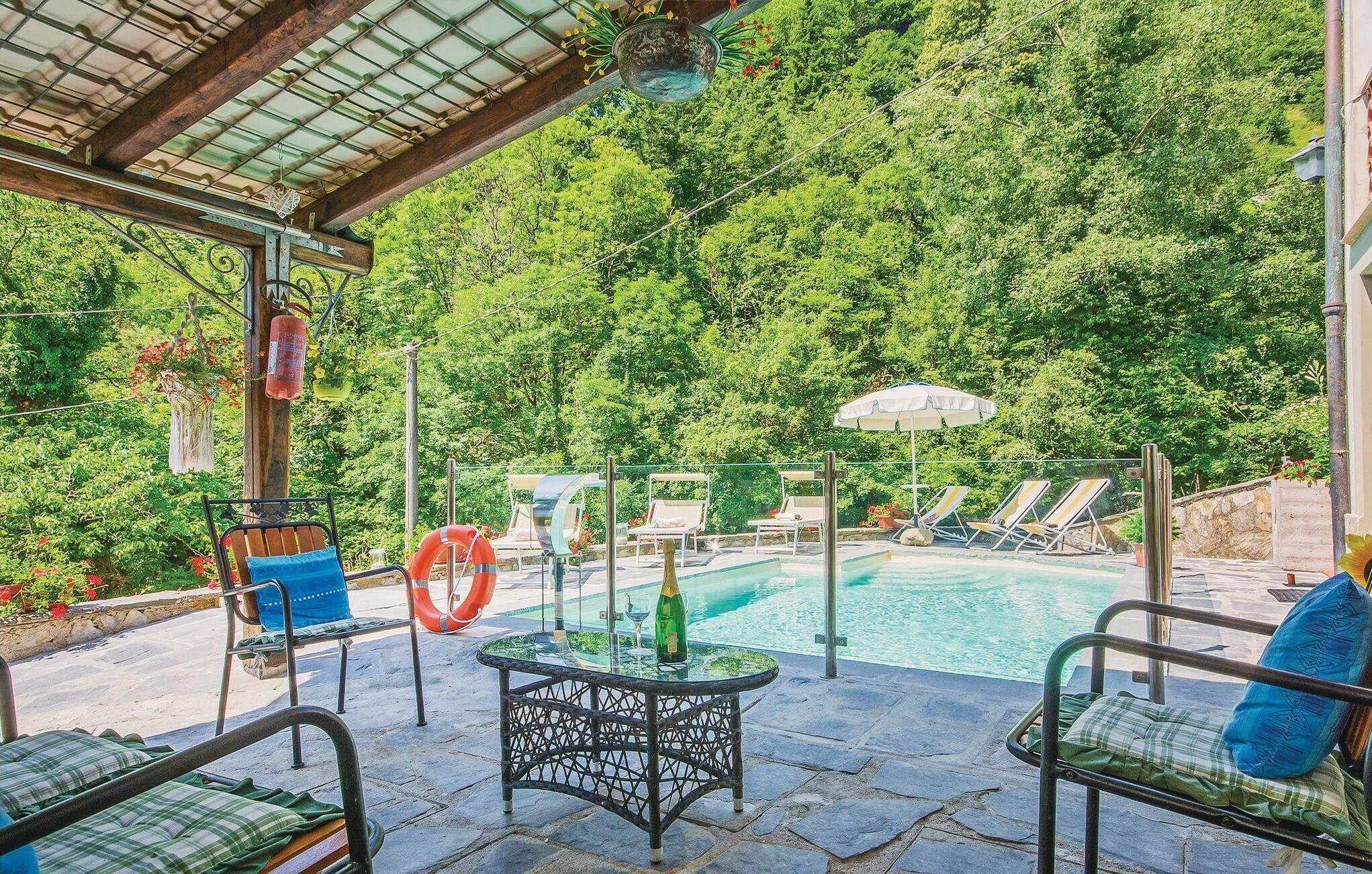 pool