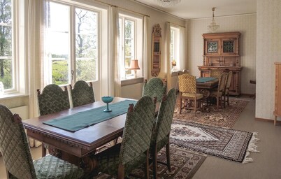Lovely home in älmhult with kitchen