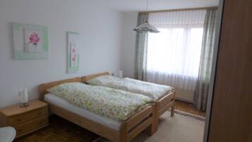 2 Schlafzimmer, WLAN, Bettwäsche, Rollstuhlgeeignet