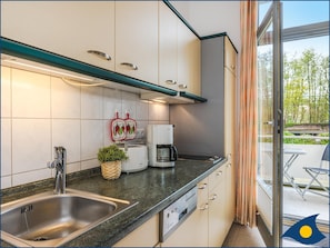 Kühlschrank, Mikrowelle, Geschirrspüler