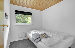 2 bedrooms, free WiFi - Cozy home in Herning with kitchen (Herning)