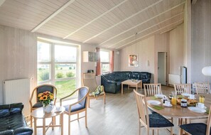 Dining - Nice home in Schönhagen with sauna (Schönhagen)