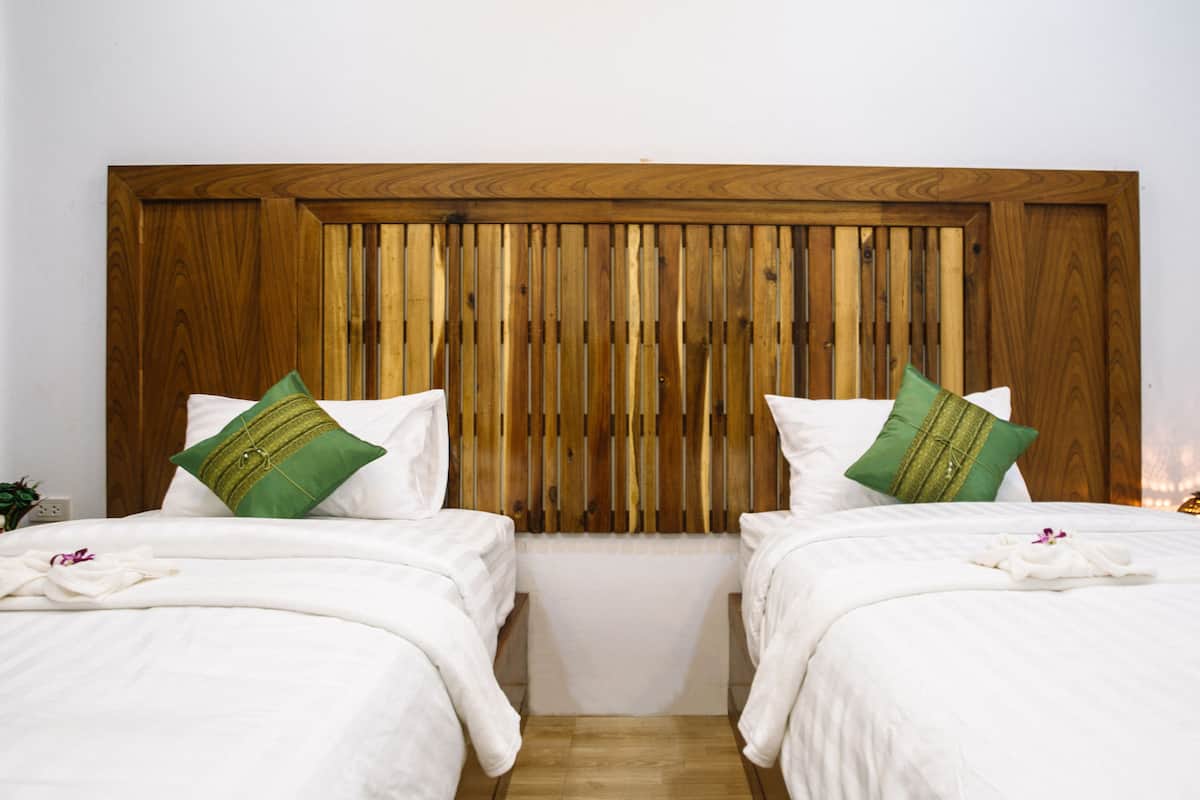 In-room safe, rollaway beds, free WiFi