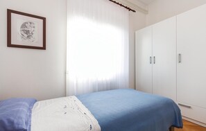 2 bedrooms, free WiFi, bed sheets - 2 bedroom cozy apartment in Rovinj (Rovinj)