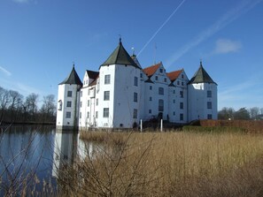Esterni