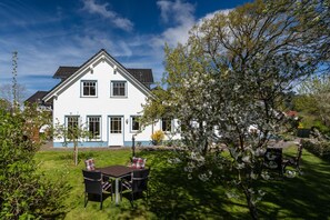 Ulkoruokailutilat