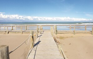 Beach nearby - Amazing apartment in Riumar-Deltebre (Riumar-Deltebre)