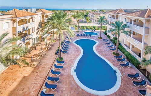 Nice apartment in Riumar-Deltebre with swimming pool