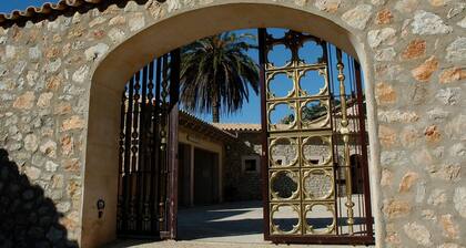 6 huonetta majoitus Estellencsissä