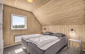 4 Schlafzimmer, Reisekinderbett, kostenloses WLAN