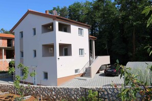 Exterior - Holiday apartment with air conditioning and Internet (Dobrinj)
