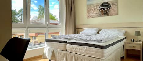 2 habitaciones, cuna de viaje y wifi