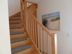 Unclassified image, 3 of 19, button