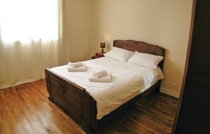 3 chambres, lit de bébé portatif, accès au Wi-Fi (inclus)