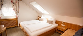 Junior Suite - Pension KNOLL am Attersee