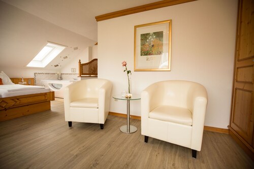 Junior Suite - Pension KNOLL am Attersee
