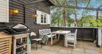 Lovely home in Solrød Strand with WiFi