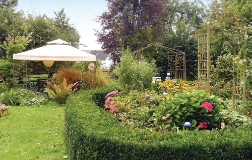 2 huonetta majoitus Schwalenberg