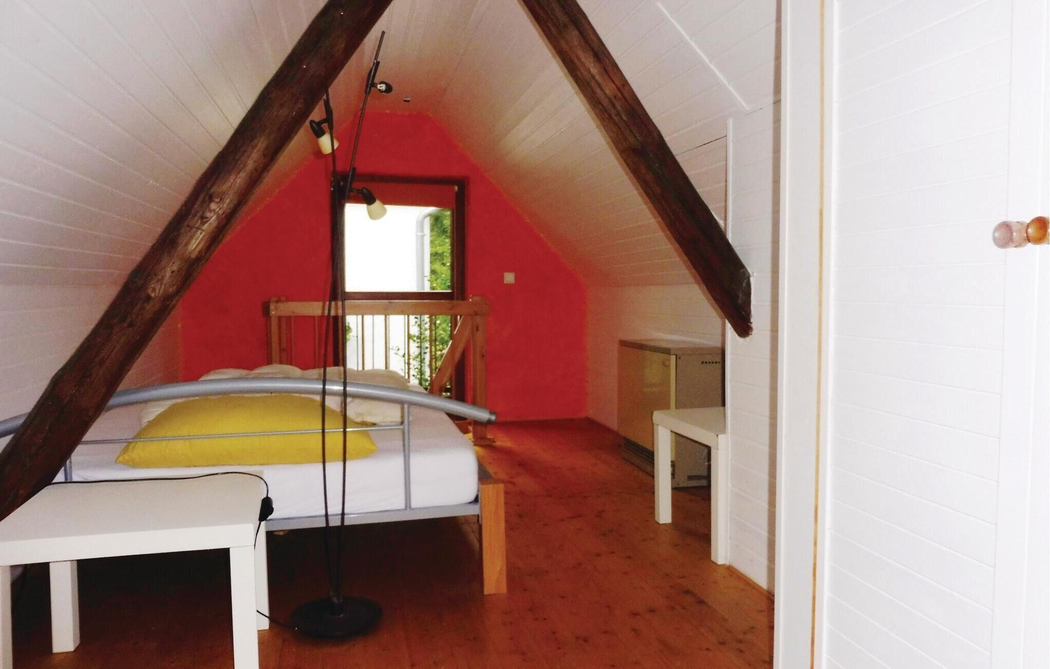 2 多间卧室、旅行婴儿床、免费 WiFi