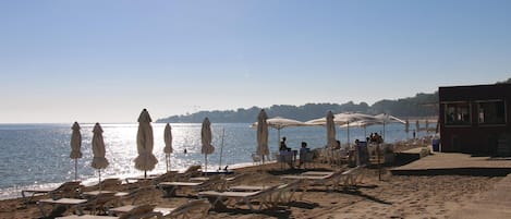 Plage à proximité, pêche sur place
