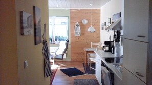 Fridge, oven, dishwasher