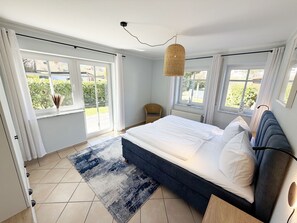 2 Schlafzimmer, Reisekinderbett, WLAN