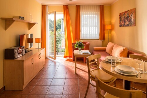 Ferienwohnung WE 3 - Ferienwohnungen am Sportplatz SE-WLAN