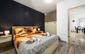4 habitaciones, wifi gratis y ropa de cama 
