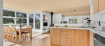 Lovely home in Hejls with WiFi