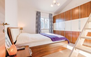 2 chambres, Wi-Fi gratuit, draps fournis